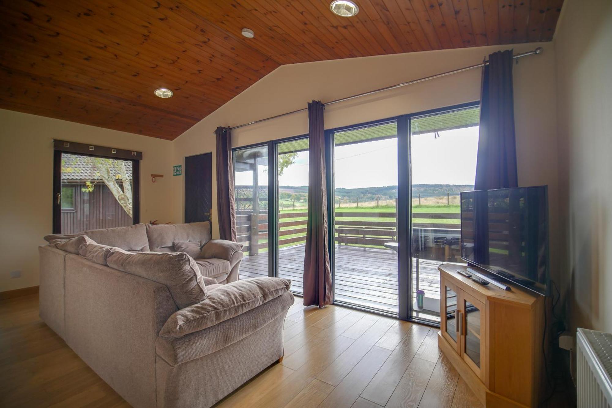 Glenview Chalet Park Inverness Ngoại thất bức ảnh